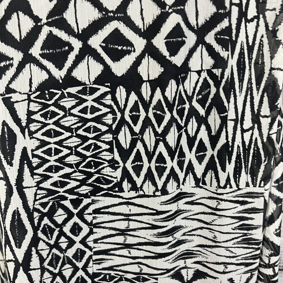 Covington Skirt size Small Black White Sheer Long Maxi Aztec Modest Boho Beach - Picture 8 of 14